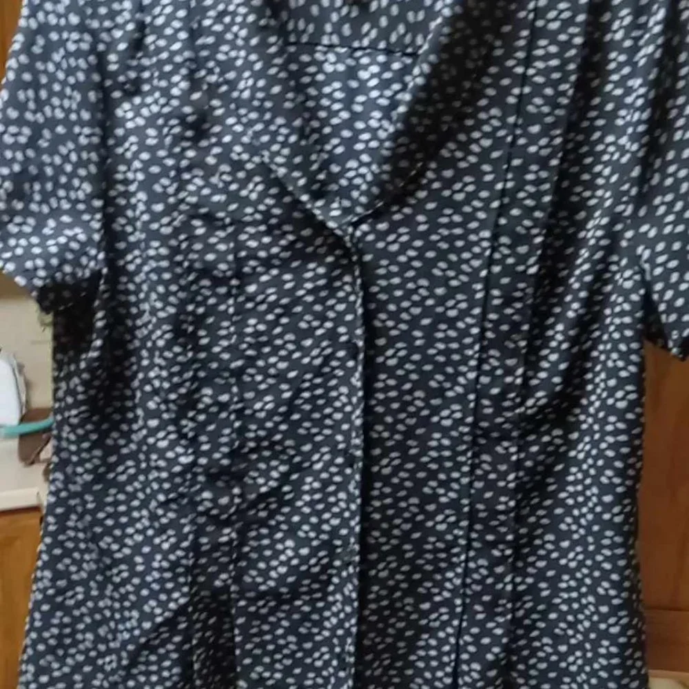 CROFT & BARROW WOMENS TOP SIZE M - Picture 5 of 10